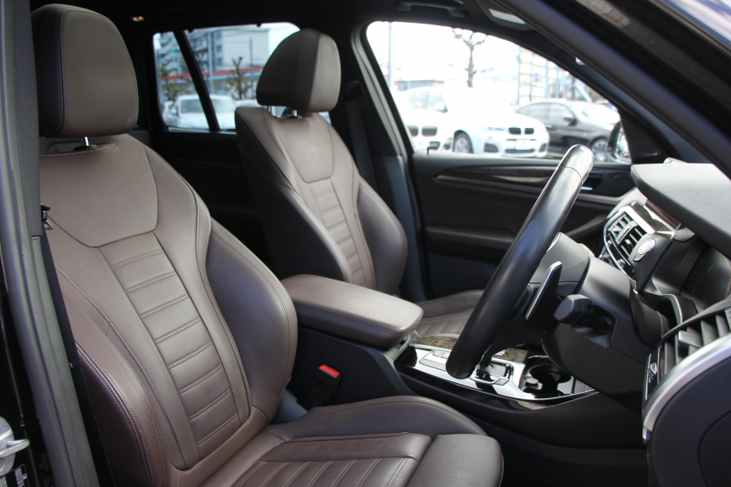 BMW X3 Xdrive20d Mｽﾎﾟｰﾂ ﾊｲﾗｲﾝ ｾﾚｸﾄP ﾊﾟﾉﾗﾏｻﾝﾙｰﾌ 中期 新型式3DA-UZ20 NEWｲﾝﾃﾘｱ 全席ﾋｰﾀｰ茶革 1ｵｰﾅ BMWﾗｲﾌﾞｺｯｸﾋﾟｯﾄﾞｱｯﾌﾟﾙｶｰﾌﾟﾚｲ 変更後ﾀｯﾁ画面対応HDDﾅﾋﾞLEDﾍｯﾄﾞﾗｲﾄ ｵｰﾄﾊｲﾋﾞｰﾑ 360度ｶﾒﾗ 電動ﾘｱｹﾞｰﾄ 2年保証