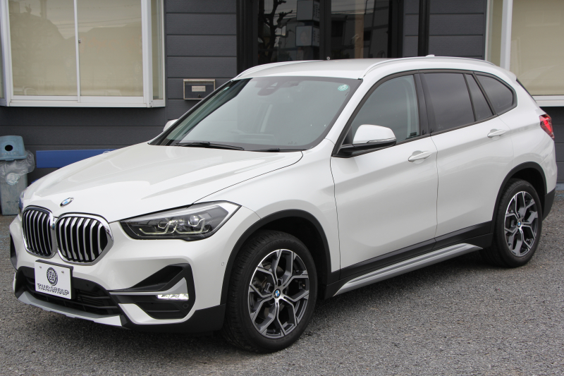 BMW X1 Xdrive18d Xﾗｲﾝ ｴﾃﾞｨｼｮﾝｼﾞｮｲﾌﾟﾗｽ ﾊｲﾗｲﾝ&ｺﾝﾌｫｰﾄP 後期 ﾌｪｲｽﾘﾌﾄ後 真珠色 ﾋｰﾀｰ黒革 追従ACC ﾌﾙｾｸﾞTV LEDﾍｯﾄﾞﾗｲﾄ 電動ﾄﾗﾝｸ ﾀｯﾁ画面HDDﾅﾋﾞ衝突軽減ﾌﾞﾚｰｷ 車線逸脱警告 歩行者警告 専用18AW ｳｯﾄﾞﾊﾟﾈﾙ 2年保証