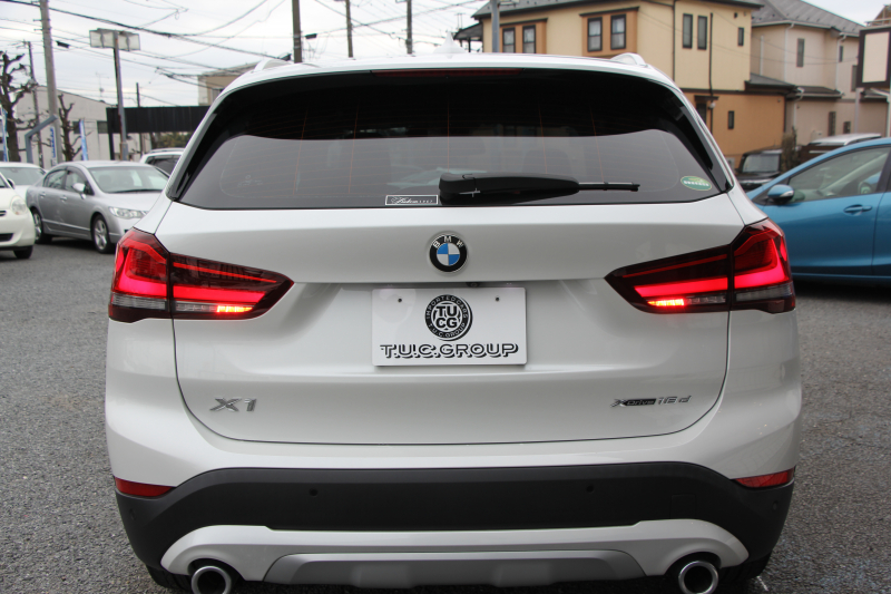 BMW X1 Xdrive18d Xﾗｲﾝ ｴﾃﾞｨｼｮﾝｼﾞｮｲﾌﾟﾗｽ ﾊｲﾗｲﾝ&ｺﾝﾌｫｰﾄP 後期 ﾌｪｲｽﾘﾌﾄ後 真珠色 ﾋｰﾀｰ黒革 追従ACC ﾌﾙｾｸﾞTV LEDﾍｯﾄﾞﾗｲﾄ 電動ﾄﾗﾝｸ ﾀｯﾁ画面HDDﾅﾋﾞ衝突軽減ﾌﾞﾚｰｷ 車線逸脱警告 歩行者警告 専用18AW ｳｯﾄﾞﾊﾟﾈﾙ 2年保証