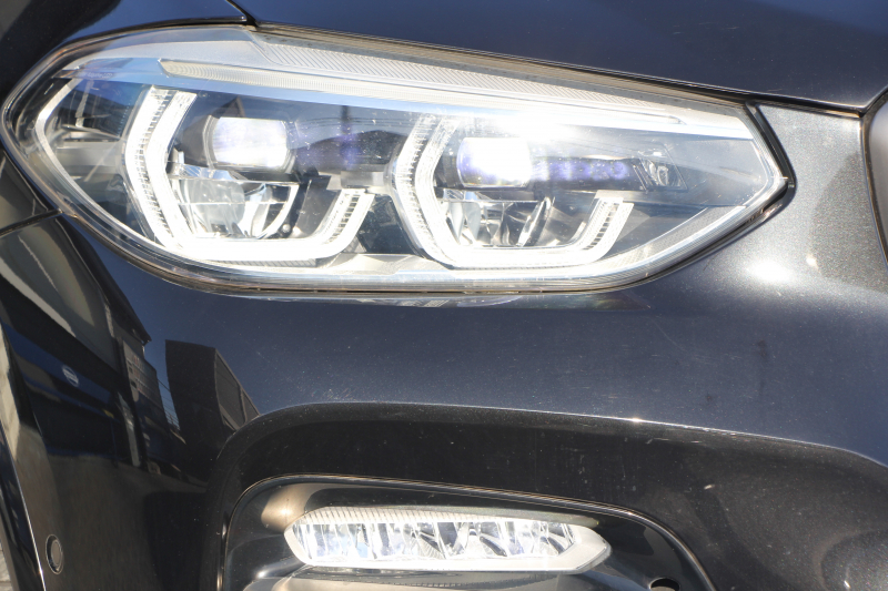 BMW X3 M40d ｾﾚｸﾄP 326馬力 3.0Lﾃﾞｨｰｾﾞﾙﾀｰﾎﾞﾊﾟﾉﾗﾏｻﾝﾙｰﾌ 全席ﾋｰﾀｰ黒革  ﾊｰﾏﾝｶｰﾄﾞﾝｻｳﾝﾄﾞHUD 専用21AW Mｽﾎﾟｰﾂﾃﾞﾌ&ﾌﾞﾚｰｷ 追従ACC ｽﾃｱﾘﾝｸﾞｻﾎﾟｰﾄ ﾀｯﾁ画面HDDﾅﾋﾞTV 360度ｶﾒﾗ ｱﾝﾋﾞｴﾝﾄﾗｲﾄ 電動ﾄﾗﾝｸ 2年保証