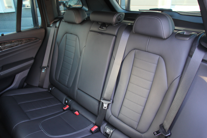 BMW X3 M40d ｾﾚｸﾄP 326馬力 3.0Lﾃﾞｨｰｾﾞﾙﾀｰﾎﾞﾊﾟﾉﾗﾏｻﾝﾙｰﾌ 全席ﾋｰﾀｰ黒革  ﾊｰﾏﾝｶｰﾄﾞﾝｻｳﾝﾄﾞHUD 専用21AW Mｽﾎﾟｰﾂﾃﾞﾌ&ﾌﾞﾚｰｷ 追従ACC ｽﾃｱﾘﾝｸﾞｻﾎﾟｰﾄ ﾀｯﾁ画面HDDﾅﾋﾞTV 360度ｶﾒﾗ ｱﾝﾋﾞｴﾝﾄﾗｲﾄ 電動ﾄﾗﾝｸ 2年保証