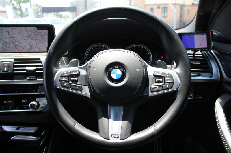 BMW X3 M40d ｾﾚｸﾄP 326馬力 3.0Lﾃﾞｨｰｾﾞﾙﾀｰﾎﾞﾊﾟﾉﾗﾏｻﾝﾙｰﾌ 全席ﾋｰﾀｰ黒革  ﾊｰﾏﾝｶｰﾄﾞﾝｻｳﾝﾄﾞHUD 専用21AW Mｽﾎﾟｰﾂﾃﾞﾌ&ﾌﾞﾚｰｷ 追従ACC ｽﾃｱﾘﾝｸﾞｻﾎﾟｰﾄ ﾀｯﾁ画面HDDﾅﾋﾞTV 360度ｶﾒﾗ ｱﾝﾋﾞｴﾝﾄﾗｲﾄ 電動ﾄﾗﾝｸ 2年保証