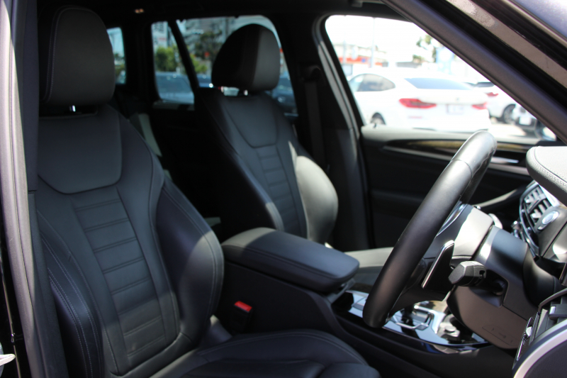 BMW X3 M40d ｾﾚｸﾄP 326馬力 3.0Lﾃﾞｨｰｾﾞﾙﾀｰﾎﾞﾊﾟﾉﾗﾏｻﾝﾙｰﾌ 全席ﾋｰﾀｰ黒革  ﾊｰﾏﾝｶｰﾄﾞﾝｻｳﾝﾄﾞHUD 専用21AW Mｽﾎﾟｰﾂﾃﾞﾌ&ﾌﾞﾚｰｷ 追従ACC ｽﾃｱﾘﾝｸﾞｻﾎﾟｰﾄ ﾀｯﾁ画面HDDﾅﾋﾞTV 360度ｶﾒﾗ ｱﾝﾋﾞｴﾝﾄﾗｲﾄ 電動ﾄﾗﾝｸ 2年保証