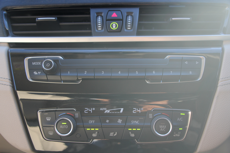 BMW X1 Xdrive18d Xﾗｲﾝ ｴﾃﾞｨｼｮﾝｼﾞｮｲﾌﾟﾗｽ 1ｵｰﾅ ﾊｲﾗｲﾝ&ｺﾝﾌｫｰﾄP 後期 ﾌｪｲｽﾘﾌﾄ後 真珠色 ｵｲｽﾀｰﾚｻﾞｰ ｼｰﾄﾋｰﾀｰ 追従ACC LEDﾍｯﾄﾞﾗｲﾄ&ﾃｰﾙ 電動ﾄﾗﾝｸ ﾀｯﾁ画面HDDﾅﾋﾞ衝突軽減ﾌﾞﾚｰｷ 車線逸脱警告 歩行者警告 専用18AW ｳｯﾄﾞﾊﾟﾈﾙ 2年保証