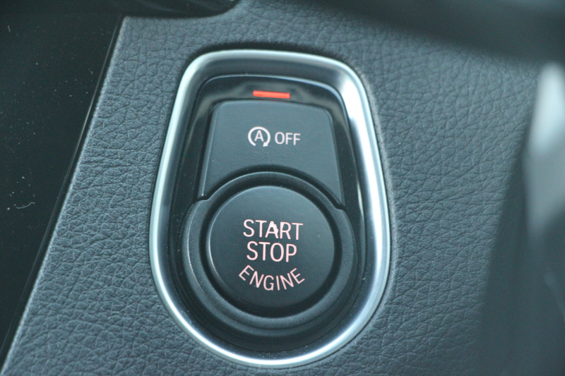 BMW 2シリーズ M240i ｸｰﾍﾟ後期 ﾋｰﾀｰ黒革 追従ACC B58新ｴﾝｼﾞﾝ 直6ﾀｰﾎﾞ340馬力 LEDﾍｯﾄﾞﾗｲﾄ LEDﾃｰﾙ ｱﾀﾞﾌﾟﾃｨﾌﾞMｻｽ 専用ﾌﾞﾚｰｷ ｼﾞｪｯﾄﾌﾞﾗｯｸ18AW ﾀｯﾁ画面HDDﾅﾋﾞPｱｼｽﾄ ﾊﾟﾄﾞﾙｼﾌﾄ 8速AT 衝突軽減ﾌﾞﾚｰｷ 2年保証