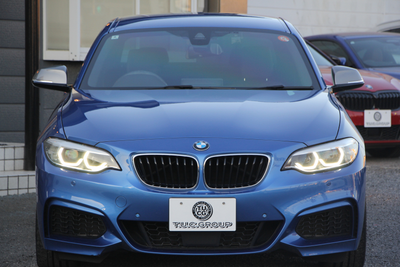 BMW 2シリーズ M240i ｸｰﾍﾟ後期 ﾋｰﾀｰ黒革 追従ACC B58新ｴﾝｼﾞﾝ 直6ﾀｰﾎﾞ340馬力 LEDﾍｯﾄﾞﾗｲﾄ LEDﾃｰﾙ ｱﾀﾞﾌﾟﾃｨﾌﾞMｻｽ 専用ﾌﾞﾚｰｷ ｼﾞｪｯﾄﾌﾞﾗｯｸ18AW ﾀｯﾁ画面HDDﾅﾋﾞPｱｼｽﾄ ﾊﾟﾄﾞﾙｼﾌﾄ 8速AT 衝突軽減ﾌﾞﾚｰｷ 2年保証