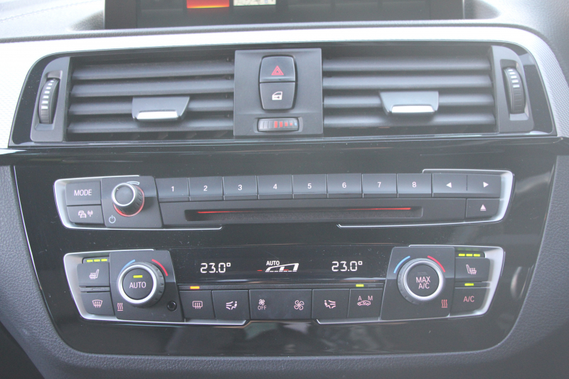 BMW 2シリーズ M240i ｸｰﾍﾟ後期 ﾋｰﾀｰ黒革 追従ACC B58新ｴﾝｼﾞﾝ 直6ﾀｰﾎﾞ340馬力 LEDﾍｯﾄﾞﾗｲﾄ LEDﾃｰﾙ ｱﾀﾞﾌﾟﾃｨﾌﾞMｻｽ 専用ﾌﾞﾚｰｷ ｼﾞｪｯﾄﾌﾞﾗｯｸ18AW ﾀｯﾁ画面HDDﾅﾋﾞPｱｼｽﾄ ﾊﾟﾄﾞﾙｼﾌﾄ 8速AT 衝突軽減ﾌﾞﾚｰｷ 2年保証