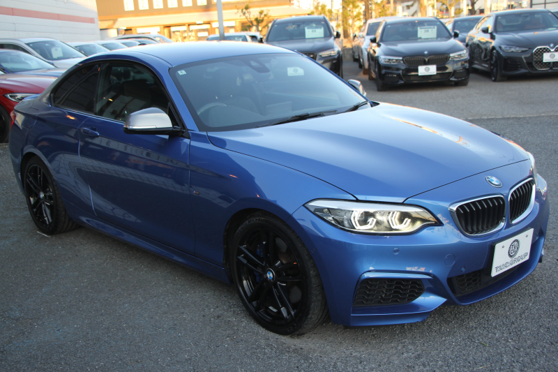 BMW 2シリーズ M240i ｸｰﾍﾟ後期 ﾋｰﾀｰ黒革 追従ACC B58新ｴﾝｼﾞﾝ 直6ﾀｰﾎﾞ340馬力 LEDﾍｯﾄﾞﾗｲﾄ LEDﾃｰﾙ ｱﾀﾞﾌﾟﾃｨﾌﾞMｻｽ 専用ﾌﾞﾚｰｷ ｼﾞｪｯﾄﾌﾞﾗｯｸ18AW ﾀｯﾁ画面HDDﾅﾋﾞPｱｼｽﾄ ﾊﾟﾄﾞﾙｼﾌﾄ 8速AT 衝突軽減ﾌﾞﾚｰｷ 2年保証