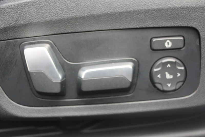 BMW 2シリーズ 220i ｸｰﾍﾟMｽﾎﾟｰﾂ MｽﾎﾟｰﾂｼｰﾄP ｺﾝﾌｫｰﾄP 新車保証 内装移行後ﾓﾃﾞﾙ ｶｰﾌﾞﾄﾞﾃﾞｨｽﾌﾟﾚｲ 1ｵﾅ ﾋｰﾀｰ黒革 Mｽﾎﾟｰﾂｼｰﾄ ｻﾝﾌﾟﾛﾃｸｼｮﾝｶﾞﾗｽ  Mﾊｲﾗｲﾀｰｽﾞｲﾙﾐ 360度ｶﾒﾗ LEDﾍｯﾄﾞﾗｲﾄ Hi-fiｽﾋﾟｰｶｰ 追従ACC 2年保証