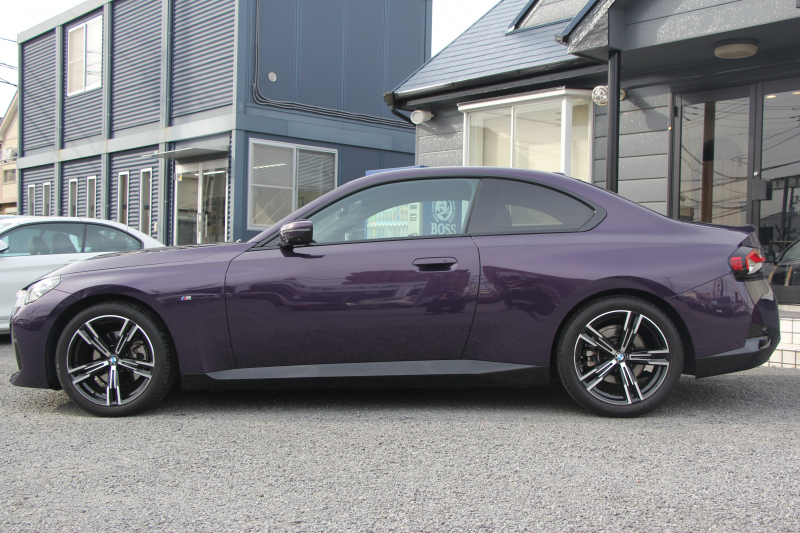 BMW 2シリーズ 220i ｸｰﾍﾟMｽﾎﾟｰﾂ MｽﾎﾟｰﾂｼｰﾄP ｺﾝﾌｫｰﾄP 新車保証 内装移行後ﾓﾃﾞﾙ ｶｰﾌﾞﾄﾞﾃﾞｨｽﾌﾟﾚｲ 1ｵﾅ ﾋｰﾀｰ黒革 Mｽﾎﾟｰﾂｼｰﾄ ｻﾝﾌﾟﾛﾃｸｼｮﾝｶﾞﾗｽ  Mﾊｲﾗｲﾀｰｽﾞｲﾙﾐ 360度ｶﾒﾗ LEDﾍｯﾄﾞﾗｲﾄ Hi-fiｽﾋﾟｰｶｰ 追従ACC 2年保証