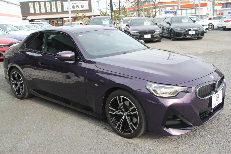 BMW 2シリーズ 220i ｸｰﾍﾟMｽﾎﾟｰﾂ MｽﾎﾟｰﾂｼｰﾄP ｺﾝﾌｫｰﾄP 新車保証 内装移行後ﾓﾃﾞﾙ ｶｰﾌﾞﾄﾞﾃﾞｨｽﾌﾟﾚｲ 1ｵﾅ ﾋｰﾀｰ黒革 Mｽﾎﾟｰﾂｼｰﾄ ｻﾝﾌﾟﾛﾃｸｼｮﾝｶﾞﾗｽ  Mﾊｲﾗｲﾀｰｽﾞｲﾙﾐ 360度ｶﾒﾗ LEDﾍｯﾄﾞﾗｲﾄ Hi-fiｽﾋﾟｰｶｰ 追従ACC 2年保証