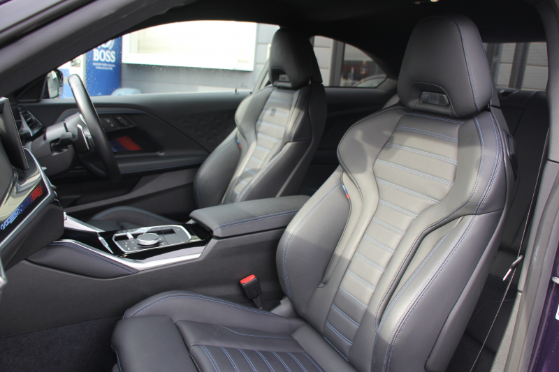 BMW 2シリーズ 220i ｸｰﾍﾟMｽﾎﾟｰﾂ MｽﾎﾟｰﾂｼｰﾄP ｺﾝﾌｫｰﾄP 新車保証 内装移行後ﾓﾃﾞﾙ ｶｰﾌﾞﾄﾞﾃﾞｨｽﾌﾟﾚｲ 1ｵﾅ ﾋｰﾀｰ黒革 Mｽﾎﾟｰﾂｼｰﾄ ｻﾝﾌﾟﾛﾃｸｼｮﾝｶﾞﾗｽ  Mﾊｲﾗｲﾀｰｽﾞｲﾙﾐ 360度ｶﾒﾗ LEDﾍｯﾄﾞﾗｲﾄ Hi-fiｽﾋﾟｰｶｰ 追従ACC 2年保証