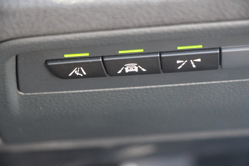 BMW 4シリーズ 440i ｶﾌﾞﾘｵﾚ Mｽﾎﾟｰﾂ ﾌｧｽﾄﾄﾗｯｸ&ﾌﾟﾗｽP 最終ﾓﾃﾞﾙ ｺﾆｬｯｸﾚｻﾞｰ ｼｰﾄﾋｰﾀｰ B58新ｴﾝｼﾞﾝ 326馬力 ｱﾀﾞﾌﾟﾃｨﾌﾞMｻｽ Mspﾌﾞﾚｰｷ ﾊﾞｲﾗｶｰ19AW HUD 追従ACC ﾚｰﾝﾁｪﾝｼﾞ警告 ﾊｰﾏﾝｶｰﾄﾞﾝ 液晶ﾒｰﾀｰ ﾀｯﾁ画面HDDﾅﾋﾞTV LEDﾍｯﾄﾞﾗｲﾄ 2年保証