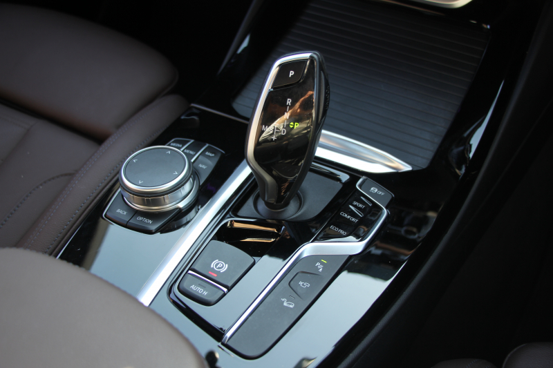 BMW X3 Xdrive20d Mｽﾎﾟｰﾂ ﾊｲﾗｲﾝ 中期 新型式3DA-UZ20 NEWｲﾝﾃﾘｱ BMWﾗｲﾌﾞｺｯｸﾋﾟｯﾄﾞｱｯﾌﾟﾙｶｰﾌﾟﾚｲ 変更後ﾀｯﾁ画面HDDﾅﾋﾞ全席ﾋｰﾀｰ茶革 ｱﾝﾋﾞｴﾝﾄﾗｲﾄ LEDﾍｯﾄﾞﾗｲﾄ 360度ｶﾒﾗ 電動ﾘｱｹﾞｰﾄ 2年保証