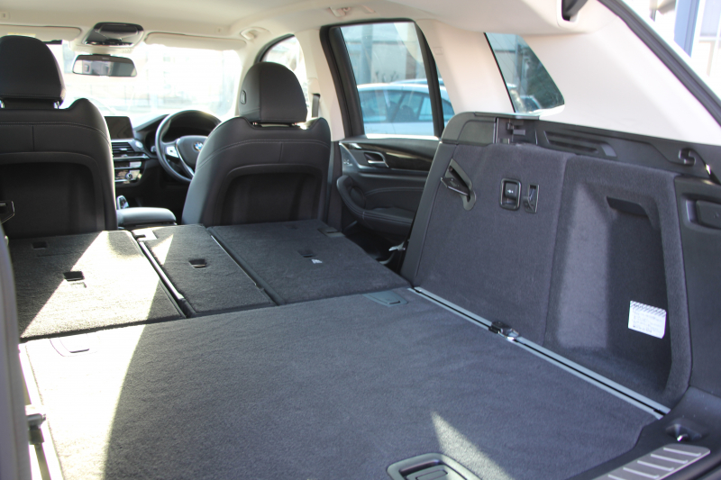 BMW X3 Xdrive20d Xﾗｲﾝ ﾊｲﾗｲﾝ 中期ﾓﾃﾞﾙ 型式3DA-UZ20 BMWﾗｲﾌﾞｺｯｸﾋﾟｯﾄ 変更後HDDﾅﾋﾞApplecarplay 全席ﾋｰﾀｰ黒革 ﾘｱｼｰﾄ可倒調整 HUD 追従ACC ｽﾃｱﾘﾝｸﾞｻﾎﾟｰﾄ LEDﾍｯﾄﾞﾗｲﾄ 電動ﾄﾗﾝｸ 360度ｶﾒﾗ 2年保証