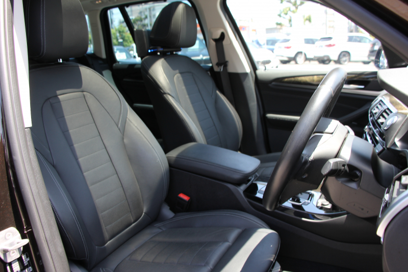 BMW X3 Xdrive20d Xﾗｲﾝ ﾊｲﾗｲﾝ ｾﾚｸﾄP 1ｵｰﾅ 中期ﾓﾃﾞﾙ 型式変更後3DA-UZ20 ﾊﾟﾉﾗﾏｻﾝﾙｰﾌ BMWﾗｲﾌﾞｺｯｸﾋﾟｯﾄ 変更後HDDﾅﾋﾞｱｯﾌﾟﾙｶｰﾌﾟﾚｲ ﾍﾞﾝﾁﾚｰｼｮﾝ 全席ﾋｰﾀｰ黒革 ﾊｰﾏﾝｶｰﾄﾞﾝ ﾘｱｼｰﾄ可倒調整 HUD 追従ACC LEDﾍｯﾄﾞﾗｲﾄ 360度ｶﾒﾗ 2年保証