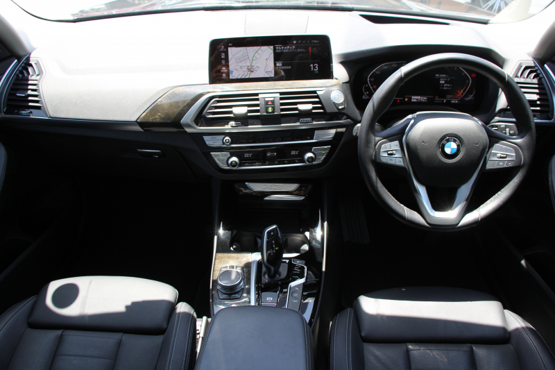 BMW X3 Xdrive20d Xﾗｲﾝ ﾊｲﾗｲﾝ ｾﾚｸﾄP 1ｵｰﾅ 中期ﾓﾃﾞﾙ 型式変更後3DA-UZ20 ﾊﾟﾉﾗﾏｻﾝﾙｰﾌ BMWﾗｲﾌﾞｺｯｸﾋﾟｯﾄ 変更後HDDﾅﾋﾞｱｯﾌﾟﾙｶｰﾌﾟﾚｲ ﾍﾞﾝﾁﾚｰｼｮﾝ 全席ﾋｰﾀｰ黒革 ﾊｰﾏﾝｶｰﾄﾞﾝ ﾘｱｼｰﾄ可倒調整 HUD 追従ACC LEDﾍｯﾄﾞﾗｲﾄ 360度ｶﾒﾗ 2年保証