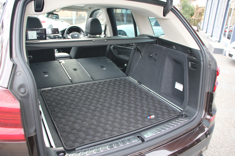 BMW X3 Xdrive20d Xﾗｲﾝ ﾊｲﾗｲﾝ ｾﾚｸﾄP 1ｵｰﾅ 中期ﾓﾃﾞﾙ 型式変更後3DA-UZ20 ﾊﾟﾉﾗﾏｻﾝﾙｰﾌ BMWﾗｲﾌﾞｺｯｸﾋﾟｯﾄ 変更後HDDﾅﾋﾞｱｯﾌﾟﾙｶｰﾌﾟﾚｲ ﾍﾞﾝﾁﾚｰｼｮﾝ 全席ﾋｰﾀｰ黒革 ﾊｰﾏﾝｶｰﾄﾞﾝ ﾘｱｼｰﾄ可倒調整 HUD 追従ACC LEDﾍｯﾄﾞﾗｲﾄ 360度ｶﾒﾗ 2年保証