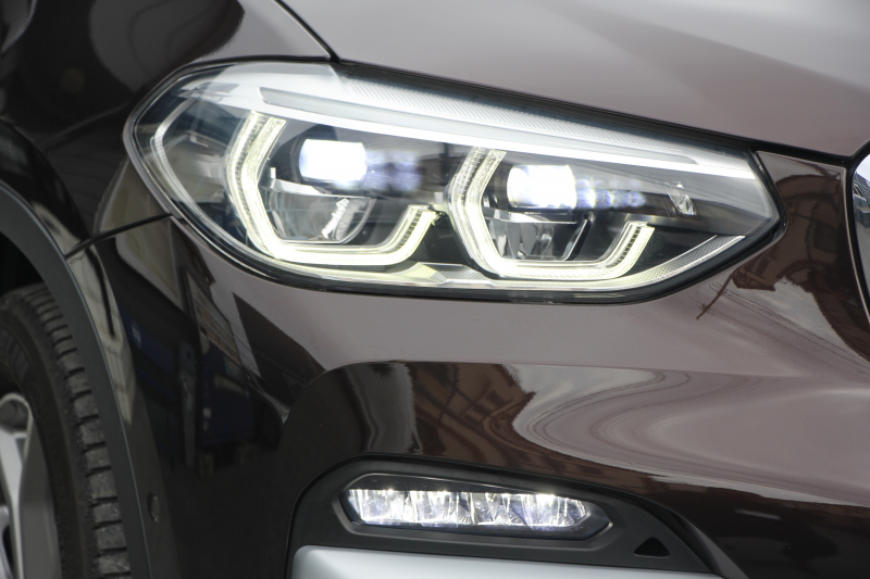 BMW X3 Xdrive20d Xﾗｲﾝ ﾊｲﾗｲﾝ ｾﾚｸﾄP 1ｵｰﾅ 中期ﾓﾃﾞﾙ 型式変更後3DA-UZ20 ﾊﾟﾉﾗﾏｻﾝﾙｰﾌ BMWﾗｲﾌﾞｺｯｸﾋﾟｯﾄ 変更後HDDﾅﾋﾞｱｯﾌﾟﾙｶｰﾌﾟﾚｲ ﾍﾞﾝﾁﾚｰｼｮﾝ 全席ﾋｰﾀｰ黒革 ﾊｰﾏﾝｶｰﾄﾞﾝ ﾘｱｼｰﾄ可倒調整 HUD 追従ACC LEDﾍｯﾄﾞﾗｲﾄ 360度ｶﾒﾗ 2年保証