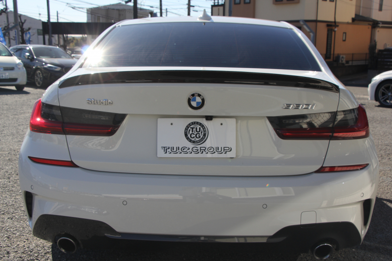 BMW 3シリーズ 330i Mｽﾎﾟｰﾂ ﾃﾞﾋﾞｭｰ&ｺﾝﾌｫｰﾄP 高出力 258馬力 ﾋｰﾀｰ黒革 専用ﾌﾞﾙｰｽﾃｯﾁ HUD 追従ACC ｽﾃｱﾘﾝｸﾞｻﾎﾟｰﾄ Mｽﾎﾟｰﾂﾌﾞﾚｰｷ ﾚｲｽﾞ19AW 3Dﾃﾞｻﾞｲﾝｴｱﾛ LEDﾍｯﾄﾞﾗｲﾄ ｵｰﾄﾊｲﾋﾞｰﾑ 360度ｶﾒﾗ 電動ﾄﾗﾝｸ Hi-fiｽﾋﾟｰｶｰ BMWﾗｲﾌﾞｺｯｸﾋﾟｯﾄ 2年保証