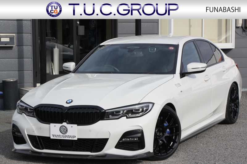 BMW 3シリーズ 330i Mｽﾎﾟｰﾂ ﾃﾞﾋﾞｭｰ&ｺﾝﾌｫｰﾄP 高出力 258馬力 ﾋｰﾀｰ黒革 専用ﾌﾞﾙｰｽﾃｯﾁ HUD 追従ACC ｽﾃｱﾘﾝｸﾞｻﾎﾟｰﾄ Mｽﾎﾟｰﾂﾌﾞﾚｰｷ ﾚｲｽﾞ19AW 3Dﾃﾞｻﾞｲﾝｴｱﾛ LEDﾍｯﾄﾞﾗｲﾄ ｵｰﾄﾊｲﾋﾞｰﾑ 360度ｶﾒﾗ 電動ﾄﾗﾝｸ Hi-fiｽﾋﾟｰｶｰ BMWﾗｲﾌﾞｺｯｸﾋﾟｯﾄ 2年保証