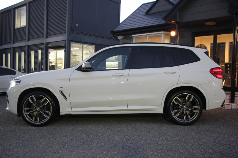 BMW X3 M40i ｾﾚｸﾄP ﾊﾟﾉﾗﾏｻﾝﾙｰﾌ 全席ﾋｰﾀｰ黒革 ﾊｰﾏﾝｶｰﾄﾞﾝ 387馬力 直6ﾀｰﾎﾞBMWﾗｲﾌﾞｺｯｸﾋﾟｯﾄﾞｱﾀﾞﾌﾟﾃｨﾌﾞMｻｽ Mｽﾎﾟｰﾂﾌﾞﾚｰｷ ﾘｱｼｰﾄ可倒調整 360度ｶﾒﾗ ﾀｯﾁ画面HDDﾅﾋﾞTV ｱｯﾌﾟﾙｶｰﾌﾟﾚｲ LEDﾍｯﾄﾞﾗｲﾄ ｵｰﾄﾊｲﾋﾞｰﾑ 電動ﾄﾗﾝｸ 2年保証