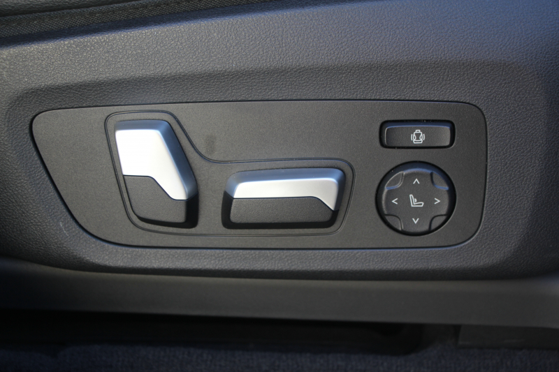 BMW X3 M40i ｾﾚｸﾄP ﾊﾟﾉﾗﾏｻﾝﾙｰﾌ 全席ﾋｰﾀｰ黒革 ﾊｰﾏﾝｶｰﾄﾞﾝ 387馬力 直6ﾀｰﾎﾞBMWﾗｲﾌﾞｺｯｸﾋﾟｯﾄﾞｱﾀﾞﾌﾟﾃｨﾌﾞMｻｽ Mｽﾎﾟｰﾂﾌﾞﾚｰｷ ﾘｱｼｰﾄ可倒調整 360度ｶﾒﾗ ﾀｯﾁ画面HDDﾅﾋﾞTV ｱｯﾌﾟﾙｶｰﾌﾟﾚｲ LEDﾍｯﾄﾞﾗｲﾄ ｵｰﾄﾊｲﾋﾞｰﾑ 電動ﾄﾗﾝｸ 2年保証