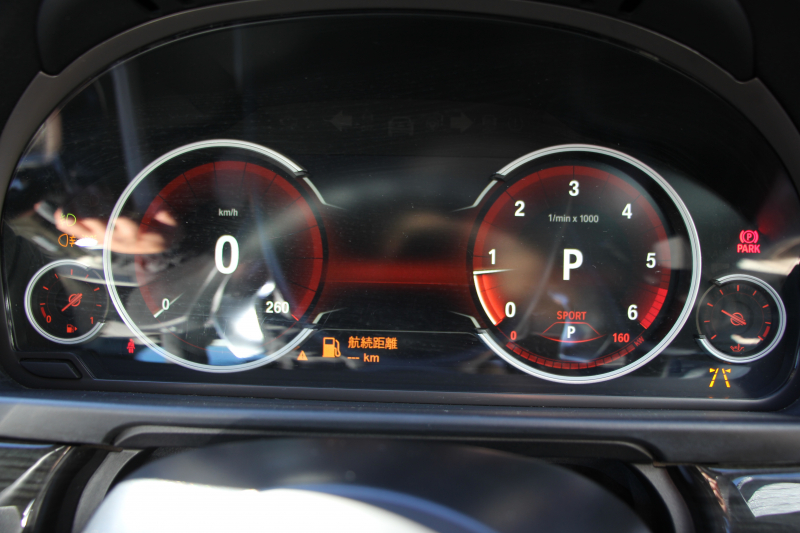 BMW 5シリーズ 523d ｾﾚﾌﾞﾚｰｼｮﾝｴﾃﾞｨｼｮﾝﾊﾞﾛﾝ 限定車 最終ﾓﾃﾞﾙ ｵｲｽﾀｰﾚｻﾞｰ 液晶ﾒｰﾀｰ LEDﾍｯﾄﾞﾗｲﾄ 19AW ｿﾌﾄｸﾛｰｽﾞﾄﾞｱ 電動ﾄﾗﾝｸ 追従ACC ﾚｰﾝﾁｪﾝｼﾞ警告 衝突軽減ﾌﾞﾚｰｷ iﾄﾞﾗｲﾌﾞHDDﾅﾋﾞ地ﾃﾞｼﾞTV Bｶﾒﾗ Mｽﾎﾟｰﾂｴｱﾛ 2年保証