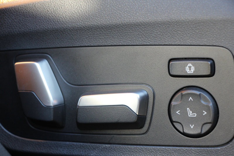 BMW X3 M40d 後期 ﾌｧｽﾄﾄﾗｯｸP ﾏｲﾙﾄﾞHV 340馬力 1ｵｰﾅ ｺﾆｬｯｸﾚｻﾞｰ Mｽﾎﾟｰﾂｼｰﾄ Mｼｰﾄﾍﾞﾙﾄ ﾊｲｸﾞﾛｽﾚｯﾄﾞﾌﾞﾚｰｷ ｱﾀﾞﾌﾟﾃｨﾌﾞMｻｽ Mｽﾎﾟｰﾂﾃﾞﾌ 20AW LEDﾍｯﾄﾞﾗｲﾄ Mﾗｲﾄｼｬﾄﾞｰﾗｲﾝ HUD BMWﾗｲﾌﾞｺｯｸﾋﾟｯﾄﾞｱｯﾌﾟﾙｶｰﾌﾟﾚｲ  2年保証