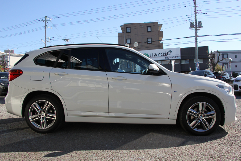 BMW X1 Xdrive18d Mｽﾎﾟｰﾂ ﾊｲﾗｲﾝ ｺﾝﾌｫｰﾄP 4WD 中期 変更後ﾀｯﾁﾊﾟﾈﾙ対応HDDﾅﾋﾞ新ﾃﾞｻﾞｲﾝﾒｰﾀｰ ﾋｰﾀｰ黒革 電動ｼｰﾄ&ﾒﾓﾘｰ 追従ACC HUD ﾌﾙｾｸﾞTV Pｱｼｽﾄ Bｶﾒﾗ 電動ﾄﾗﾝｸ 衝突軽減ﾌﾞﾚｰｷ 車線逸脱警告 歩行者警告 LEDﾍｯﾄﾞﾗｲﾄ 2年保証