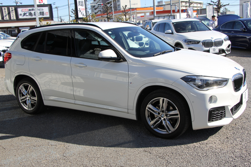 BMW X1 Xdrive18d Mｽﾎﾟｰﾂ ﾊｲﾗｲﾝ ｺﾝﾌｫｰﾄP 4WD 中期 変更後ﾀｯﾁﾊﾟﾈﾙ対応HDDﾅﾋﾞ新ﾃﾞｻﾞｲﾝﾒｰﾀｰ ﾋｰﾀｰ黒革 電動ｼｰﾄ&ﾒﾓﾘｰ 追従ACC HUD ﾌﾙｾｸﾞTV Pｱｼｽﾄ Bｶﾒﾗ 電動ﾄﾗﾝｸ 衝突軽減ﾌﾞﾚｰｷ 車線逸脱警告 歩行者警告 LEDﾍｯﾄﾞﾗｲﾄ 2年保証