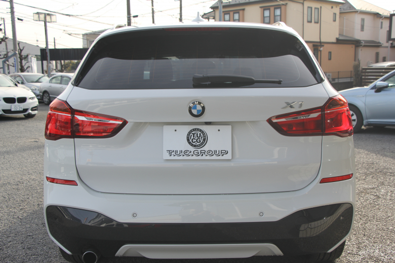 BMW X1 Xdrive18d Mｽﾎﾟｰﾂ ﾊｲﾗｲﾝ ｺﾝﾌｫｰﾄP 4WD 中期 変更後ﾀｯﾁﾊﾟﾈﾙ対応HDDﾅﾋﾞ新ﾃﾞｻﾞｲﾝﾒｰﾀｰ ﾋｰﾀｰ黒革 電動ｼｰﾄ&ﾒﾓﾘｰ 追従ACC HUD Pｱｼｽﾄ Bｶﾒﾗ 電動ﾄﾗﾝｸ 衝突軽減ﾌﾞﾚｰｷ 車線逸脱警告 歩行者警告 LEDﾍｯﾄﾞﾗｲﾄ 2年保証