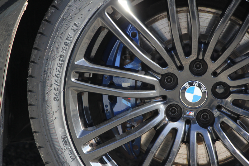 BMW 5シリーズ 530i ｴﾃﾞｨｼｮﾝﾐｯｼｮﾝｲﾝﾎﾟｯｼﾌﾞﾙ 特別仕様車 1ｵｰﾅ 252馬力 ﾅｲﾄﾌﾞﾙｰﾚｻﾞｰ ｱﾀﾞﾌﾟﾃｨﾌﾞｻｽ ﾊｰﾏﾝｶｰﾄﾞﾝ HUD 追従ACC ｽﾃｱﾘﾝｸﾞｻﾎﾟｰﾄ ﾀｯﾁ画面HDDﾅﾋﾞTV LEDﾍｯﾄﾞﾗｲﾄ ｵｰﾄﾊｲﾋﾞｰﾑ 電動ﾄﾗﾝｸ 360度ｶﾒﾗ 全席ﾋｰﾀｰ 専用ﾌﾞﾗｯｸ19AW 2年保証