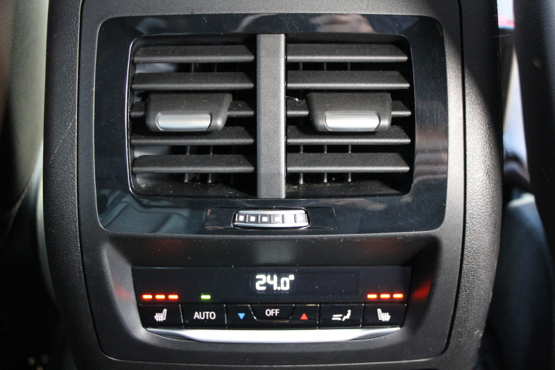 BMW X3 Xdrive20d Mｽﾎﾟｰﾂ ﾊｲﾗｲﾝ 全席ﾋｰﾀｰ茶革 ﾃﾞｨｽﾌﾟﾚｲｷｰ ｵﾌﾟｼｮﾝ20AW HUD LEDﾍｯﾄﾞﾗｲﾄ ｵｰﾄﾊｲﾋﾞｰﾑ ﾀｯﾁﾊﾟﾈﾙ対応HDDﾅﾋﾞTV ﾜｲﾔﾚｽ充電 液晶ﾒｰﾀｰ 360度ｶﾒﾗ ｽﾃｱﾘﾝｸﾞｻﾎﾟｰﾄ 追従ACC 衝突軽減ﾌﾞﾚｰｷ 車線変更警告 電動ﾄﾗﾝｸ 2年保証