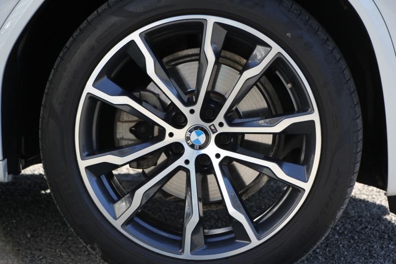 BMW X3 Xdrive20d Mｽﾎﾟｰﾂ ﾊｲﾗｲﾝ 全席ﾋｰﾀｰ茶革 ﾃﾞｨｽﾌﾟﾚｲｷｰ ｵﾌﾟｼｮﾝ20AW HUD LEDﾍｯﾄﾞﾗｲﾄ ｵｰﾄﾊｲﾋﾞｰﾑ ﾀｯﾁﾊﾟﾈﾙ対応HDDﾅﾋﾞTV ﾜｲﾔﾚｽ充電 液晶ﾒｰﾀｰ 360度ｶﾒﾗ ｽﾃｱﾘﾝｸﾞｻﾎﾟｰﾄ 追従ACC 衝突軽減ﾌﾞﾚｰｷ 車線変更警告 電動ﾄﾗﾝｸ 2年保証