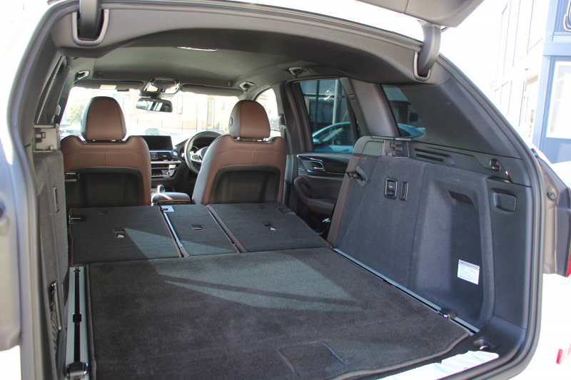 BMW X3 Xdrive20d Mｽﾎﾟｰﾂ ﾊｲﾗｲﾝ 全席ﾋｰﾀｰ茶革 ﾃﾞｨｽﾌﾟﾚｲｷｰ ｵﾌﾟｼｮﾝ20AW HUD LEDﾍｯﾄﾞﾗｲﾄ ｵｰﾄﾊｲﾋﾞｰﾑ ﾀｯﾁﾊﾟﾈﾙ対応HDDﾅﾋﾞTV ﾜｲﾔﾚｽ充電 液晶ﾒｰﾀｰ 360度ｶﾒﾗ ｽﾃｱﾘﾝｸﾞｻﾎﾟｰﾄ 追従ACC 衝突軽減ﾌﾞﾚｰｷ 車線変更警告 電動ﾄﾗﾝｸ 2年保証