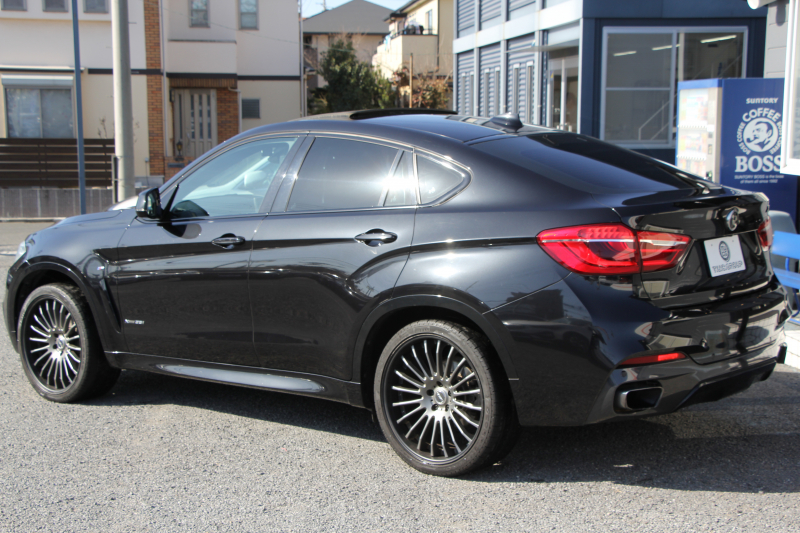 BMW X6 Xdrive35i Mｽﾎﾟｰﾂ ｾﾚｸﾄ ｻﾝﾙｰﾌ ﾌﾞﾗｯｸﾚｻﾞｰ 全席ﾋｰﾀｰ ｱﾀﾞﾌﾟﾃｨﾌﾞLEDﾍｯﾄﾞﾗｲﾄ ｱﾀﾞﾌﾟﾃｨﾌﾞMｻｽ 全ﾄﾞｱｿﾌﾄｸﾛｰｽﾞiﾄﾞﾗｲﾌﾞHDDﾅﾋﾞTV 360度ｶﾒﾗ 電動ﾄﾗﾝｸ 追従ACC HUD 車線変更警告 衝突軽減ﾌﾞﾚｰｷ 2年保証