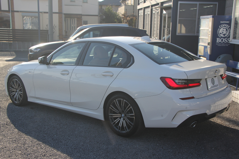 BMW 3シリーズ 330i Mｽﾎﾟｰﾂ ﾊｲﾗｲﾝ ｺﾝﾌｫｰﾄP 高出力 258馬力 ﾋｰﾀｰ茶革 追従ACC ｽﾃｱﾘﾝｸﾞｻﾎﾟｰﾄ 360度ｶﾒﾗ Pｱｼｽﾄﾌﾟﾗｽ LEDﾍｯﾄﾞﾗｲﾄ Mｽﾎﾟｰﾂﾌﾞﾚｰｷ ﾀｯﾁ画面HDDﾅﾋﾞｱｯﾌﾟﾙｶｰﾌﾟﾚｲ Hifiｽﾋﾟｰｶｰ 電動ﾄﾗﾝｸ ﾜｲﾔﾚｽ充電 2年保証