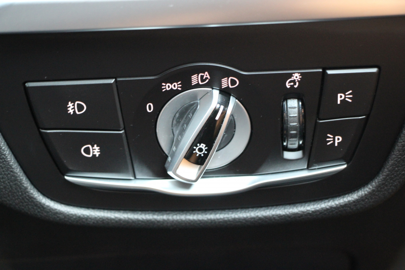 BMW X3 Xdrive20d Mｽﾎﾟｰﾂ ﾊｲﾗｲﾝ 1ｵｰﾅ 中期 新型式3DA-UZ20 NEWｲﾝﾃﾘｱ ｺﾆｬｯｸﾚｻﾞｰ 全席ﾋｰﾀｰ BMWﾗｲﾌﾞｺｯｸﾋﾟｯﾄﾞｱｯﾌﾟﾙｶｰﾌﾟﾚｲ 変更後ﾀｯﾁ画面HDDﾅﾋﾞｵﾌﾟｼｮﾝ20AW LEDﾍｯﾄﾞﾗｲﾄ ｵｰﾄﾊｲﾋﾞｰﾑ 360度ｶﾒﾗ 電動ﾘｱｹﾞｰﾄ 2年保証