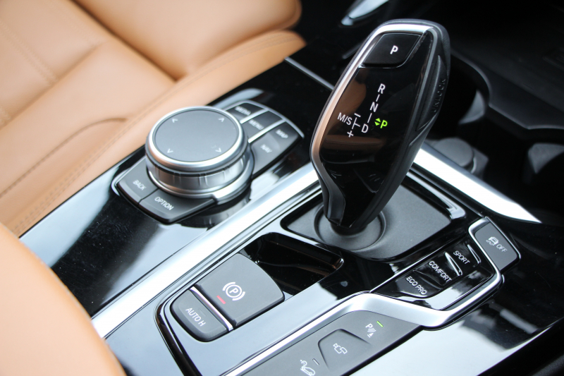 BMW X3 Xdrive20d Mｽﾎﾟｰﾂ ﾊｲﾗｲﾝ 1ｵｰﾅ 中期 新型式3DA-UZ20 NEWｲﾝﾃﾘｱ ｺﾆｬｯｸﾚｻﾞｰ 全席ﾋｰﾀｰ BMWﾗｲﾌﾞｺｯｸﾋﾟｯﾄﾞｱｯﾌﾟﾙｶｰﾌﾟﾚｲ 変更後ﾀｯﾁ画面HDDﾅﾋﾞｵﾌﾟｼｮﾝ20AW LEDﾍｯﾄﾞﾗｲﾄ ｵｰﾄﾊｲﾋﾞｰﾑ 360度ｶﾒﾗ 電動ﾘｱｹﾞｰﾄ 2年保証