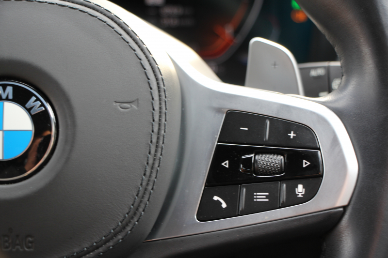 BMW X3 Xdrive20d Mｽﾎﾟｰﾂ ﾊｲﾗｲﾝ 1ｵｰﾅ 中期 新型式3DA-UZ20 NEWｲﾝﾃﾘｱ ｺﾆｬｯｸﾚｻﾞｰ 全席ﾋｰﾀｰ BMWﾗｲﾌﾞｺｯｸﾋﾟｯﾄﾞｱｯﾌﾟﾙｶｰﾌﾟﾚｲ 変更後ﾀｯﾁ画面HDDﾅﾋﾞｵﾌﾟｼｮﾝ20AW LEDﾍｯﾄﾞﾗｲﾄ ｵｰﾄﾊｲﾋﾞｰﾑ 360度ｶﾒﾗ 電動ﾘｱｹﾞｰﾄ 2年保証