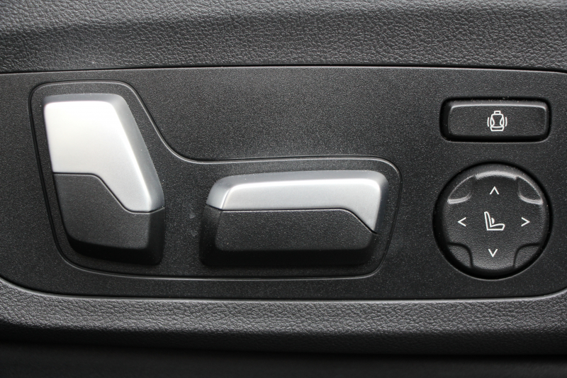 BMW X3 Xdrive20d Mｽﾎﾟｰﾂ ﾊｲﾗｲﾝ 1ｵｰﾅ 中期 新型式3DA-UZ20 NEWｲﾝﾃﾘｱ ｺﾆｬｯｸﾚｻﾞｰ 全席ﾋｰﾀｰ BMWﾗｲﾌﾞｺｯｸﾋﾟｯﾄﾞｱｯﾌﾟﾙｶｰﾌﾟﾚｲ 変更後ﾀｯﾁ画面HDDﾅﾋﾞｵﾌﾟｼｮﾝ20AW LEDﾍｯﾄﾞﾗｲﾄ ｵｰﾄﾊｲﾋﾞｰﾑ 360度ｶﾒﾗ 電動ﾘｱｹﾞｰﾄ 2年保証