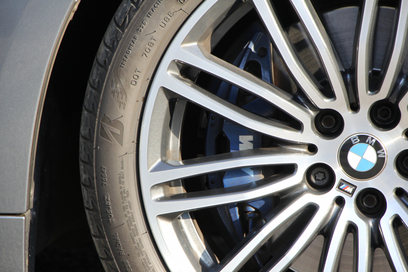 BMW 5シリーズ 530i Mｽﾎﾟｰﾂ 高出力 252馬力 1ｵｰﾅ ｱｲﾎﾞﾘｰﾚｻﾞｰ 全席ﾋｰﾀｰ HUD Mｽﾎﾟｰﾂﾌﾞﾚｰｷ 追従ACC ｽﾃｱﾘﾝｸﾞｻﾎﾟｰﾄ LEDﾍｯﾄﾞﾗｲﾄ ﾊｲﾋﾞｰﾑｱｼｽﾄ ﾀｯﾁ画面HDDﾅﾋﾞTV 360度ｶﾒﾗ Pｱｼｽﾄﾌﾟﾗｽ 電動ﾄﾗﾝｸ 専用ｴｱﾛ ﾊﾟﾄﾞﾙｼﾌﾄ 19AW 2年保証