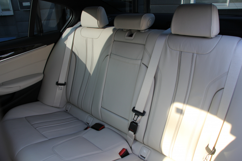 BMW 5シリーズ 530i Mｽﾎﾟｰﾂ 高出力 252馬力 1ｵｰﾅ ｱｲﾎﾞﾘｰﾚｻﾞｰ 全席ﾋｰﾀｰ HUD Mｽﾎﾟｰﾂﾌﾞﾚｰｷ 追従ACC ｽﾃｱﾘﾝｸﾞｻﾎﾟｰﾄ LEDﾍｯﾄﾞﾗｲﾄ ﾊｲﾋﾞｰﾑｱｼｽﾄ ﾀｯﾁ画面HDDﾅﾋﾞTV 360度ｶﾒﾗ Pｱｼｽﾄﾌﾟﾗｽ 電動ﾄﾗﾝｸ 専用ｴｱﾛ ﾊﾟﾄﾞﾙｼﾌﾄ 19AW 2年保証