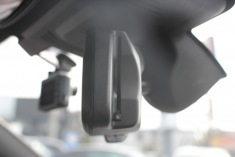 BMW 3シリーズ 320i Mｽﾎﾟｰﾂ ﾃﾞﾋﾞｭｰP ｺﾝﾌｫｰﾄP ﾋｰﾀｰ黒革 ﾌﾞﾙｰｽﾃｯﾁ  HUD 19AW 追従ACC ｽﾃｱﾘﾝｸﾞｻﾎﾟｰﾄ LEDﾍｯﾄﾞﾗｲﾄ ｵｰﾄﾊｲﾋﾞｰﾑ 電動ﾄﾗﾝｸ ｱｯﾌﾟﾙｶｰﾌﾟﾚｲ ﾀｯﾁ画面HDDﾅﾋﾞﾜｲﾔﾚｽ充電 Hi-fiｽﾋﾟｰｶｰ Pｱｼｽﾄ 専用ｴｱﾛ 2年保証