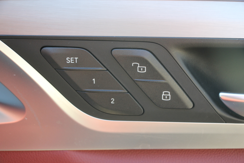 BMW X4 Xdrive30i Mｽﾎﾟｰﾂ ｾﾚｸﾄP ﾊﾟﾉﾗﾏｻﾝﾙｰﾌ 全席ﾋｰﾀｰ赤革 ﾊｰﾏﾝｶｰﾄﾞﾝｻｳﾝﾄﾞｼﾞｪｽﾁｬｰｺﾝﾄﾛｰﾙ 追従ACC ｽﾃｱﾘﾝｸﾞｻﾎﾟｰﾄ 液晶ﾒｰﾀｰ HUD ﾀｯﾁ画面HDDﾅﾋﾞ360度ｶﾒﾗ LEDﾍｯﾄﾞﾗｲﾄ ｵｰﾄﾊｲﾋﾞｰﾑ 電動ﾄﾗﾝｸ Mspﾌﾞﾚｰｷ 2年保証