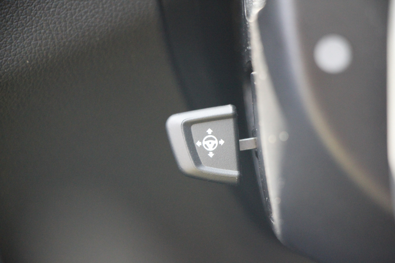 BMW 5シリーズ 523i Mｽﾎﾟｰﾂ ﾊｲﾗｲﾝ ｻﾝﾙｰﾌ 全席ﾋｰﾀｰ黒革 HUD ｼﾞｪｽﾁｬｰｺﾝﾄﾛｰﾙ ﾜｲﾔﾚｽ充電 追従ACC ｽﾃｱﾘﾝｸﾞｻﾎﾟｰﾄ ﾀｯﾁ画面HDDﾅﾋﾞTV LEDﾍｯﾄﾞﾗｲﾄ ｵｰﾄﾊｲﾋﾞｰﾑ 360度ｶﾒﾗ 19AW 電動ﾄﾗﾝｸ 専用ｴｱﾛ ﾊﾟﾄﾞﾙｼﾌﾄ 2年保証