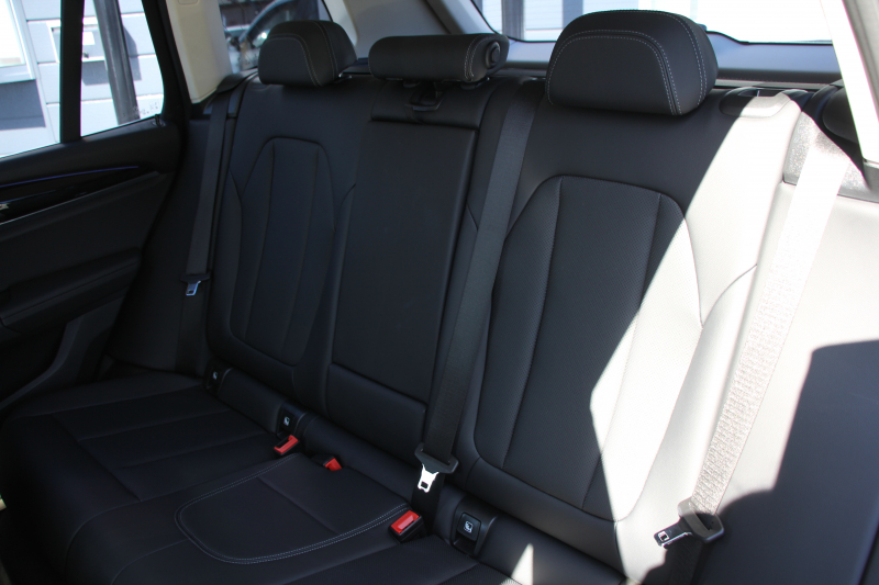 BMW X3 Xdrive20d 後期ﾓﾃﾞﾙ ﾋｰﾀｰ付ｾﾝｻﾃｯｸｼｰﾄ BMWﾗｲﾌﾞｺｯｸﾋﾟｯﾄ Applecarplay ﾀｯﾁ画面HDDﾅﾋﾞ追従ACC ｽﾃｱﾘﾝｸﾞｻﾎﾟｰﾄ 360度ｶﾒﾗ LEDﾍｯﾄﾞﾗｲﾄ ｵｰﾄﾊｲﾋﾞｰﾑ ｱﾝﾋﾞｴﾝﾄﾗｲﾄ 19AW 電動ﾘｱｹﾞｰﾄ 2年保証