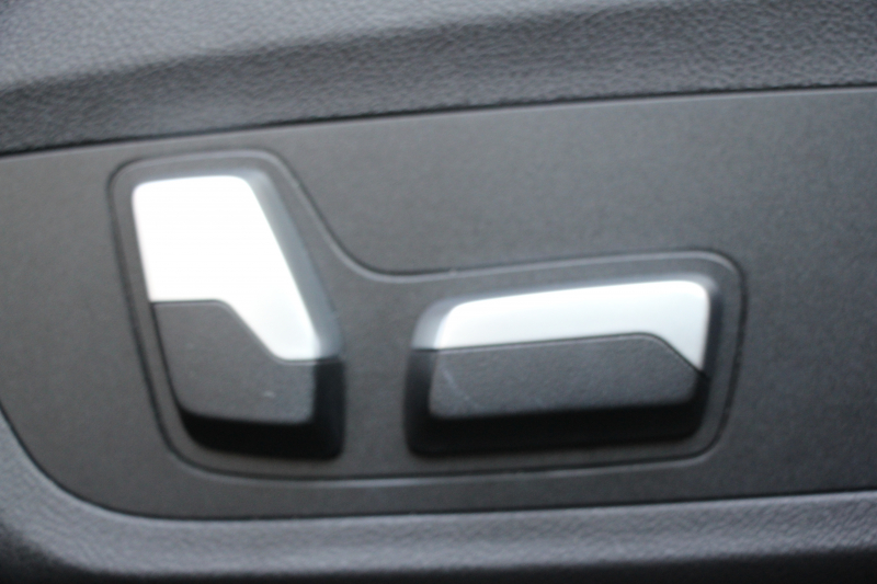 BMW X3 Xdrive20d 後期ﾓﾃﾞﾙ ﾋｰﾀｰ付ｾﾝｻﾃｯｸｼｰﾄ BMWﾗｲﾌﾞｺｯｸﾋﾟｯﾄ Applecarplay ﾀｯﾁ画面HDDﾅﾋﾞ追従ACC ｽﾃｱﾘﾝｸﾞｻﾎﾟｰﾄ 360度ｶﾒﾗ LEDﾍｯﾄﾞﾗｲﾄ ｵｰﾄﾊｲﾋﾞｰﾑ ｱﾝﾋﾞｴﾝﾄﾗｲﾄ 19AW 電動ﾘｱｹﾞｰﾄ 2年保証