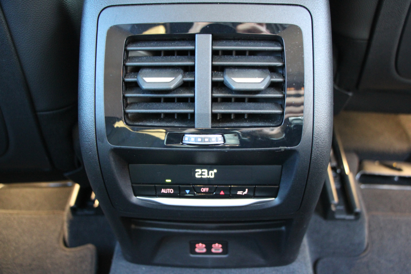 BMW X3 Xdrive20d 後期ﾓﾃﾞﾙ ﾋｰﾀｰ付ｾﾝｻﾃｯｸｼｰﾄ BMWﾗｲﾌﾞｺｯｸﾋﾟｯﾄ Applecarplay ﾀｯﾁ画面HDDﾅﾋﾞ追従ACC ｽﾃｱﾘﾝｸﾞｻﾎﾟｰﾄ 360度ｶﾒﾗ LEDﾍｯﾄﾞﾗｲﾄ ｵｰﾄﾊｲﾋﾞｰﾑ ｱﾝﾋﾞｴﾝﾄﾗｲﾄ 19AW 電動ﾘｱｹﾞｰﾄ 2年保証